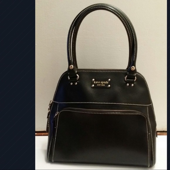 kate spade Handbags - Kate spade textured leather shoulder  purse